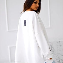 Load image into Gallery viewer, Oversized Flea Jumpers