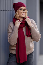 Load image into Gallery viewer, Glorious winter sets
