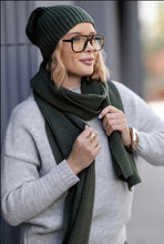 Load image into Gallery viewer, Glorious winter sets
