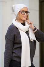 Load image into Gallery viewer, Glorious winter sets
