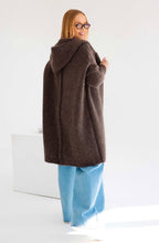 Load image into Gallery viewer, Cosy cardigan
